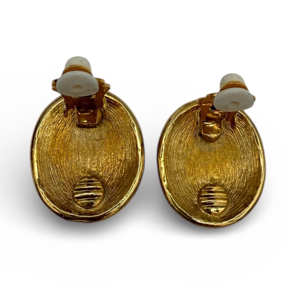 NWT- One Twenty One Gold Basketweave Oval Textured Earrings - Picture 5 of 6